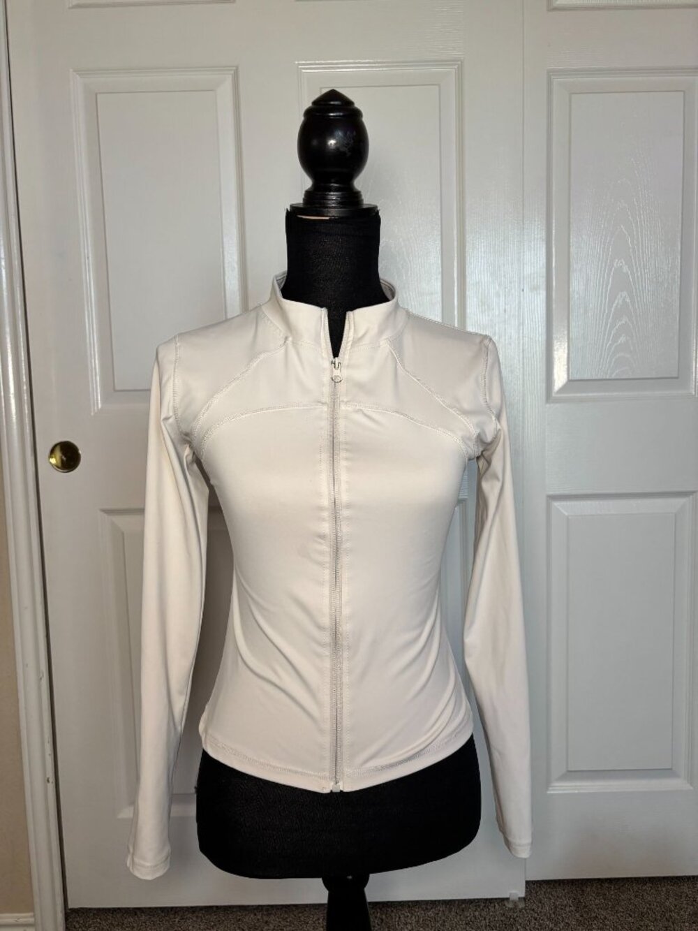 Dazy cream zip-up athletic jacket (size M)